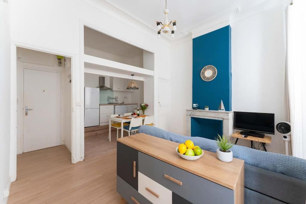 Apartamento Escapade Marseillaise Pres Des Terrasses Du Port Marsella Exterior foto